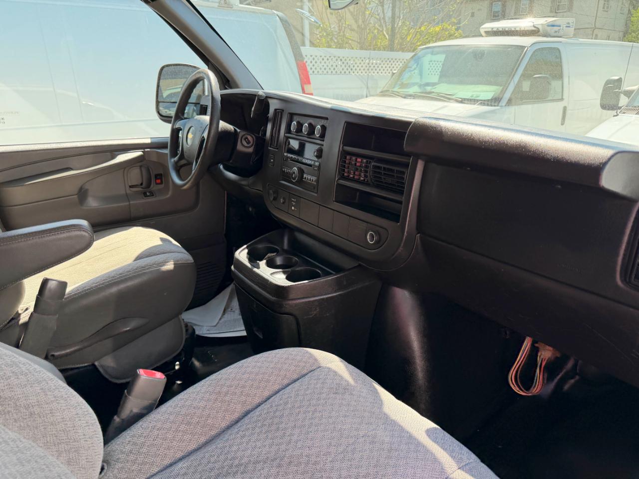 Chevrolet Express LT 3500 Extended 2013