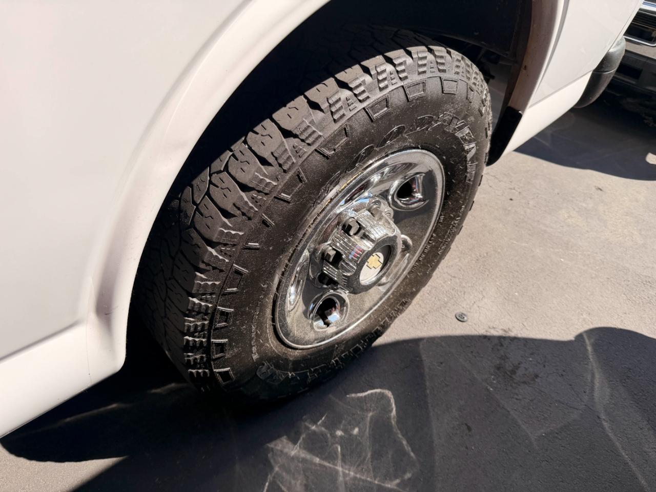 Chevrolet Express 2500 Cargo 2009