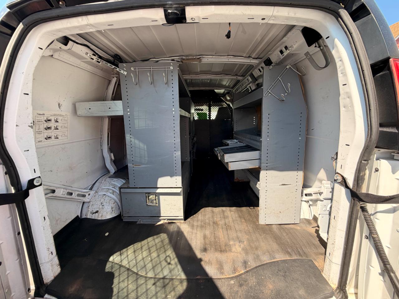 Chevrolet Express 2500 Cargo 2009