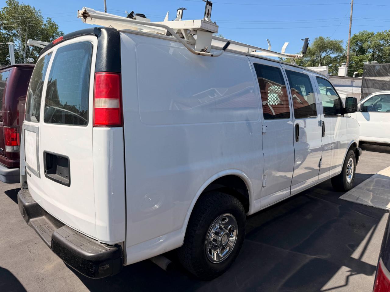 Chevrolet Express 2500 Cargo 2009