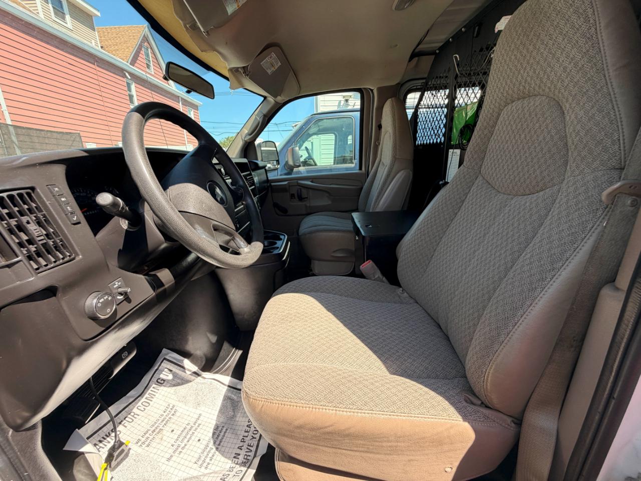 Chevrolet Express 2500 Cargo 2009