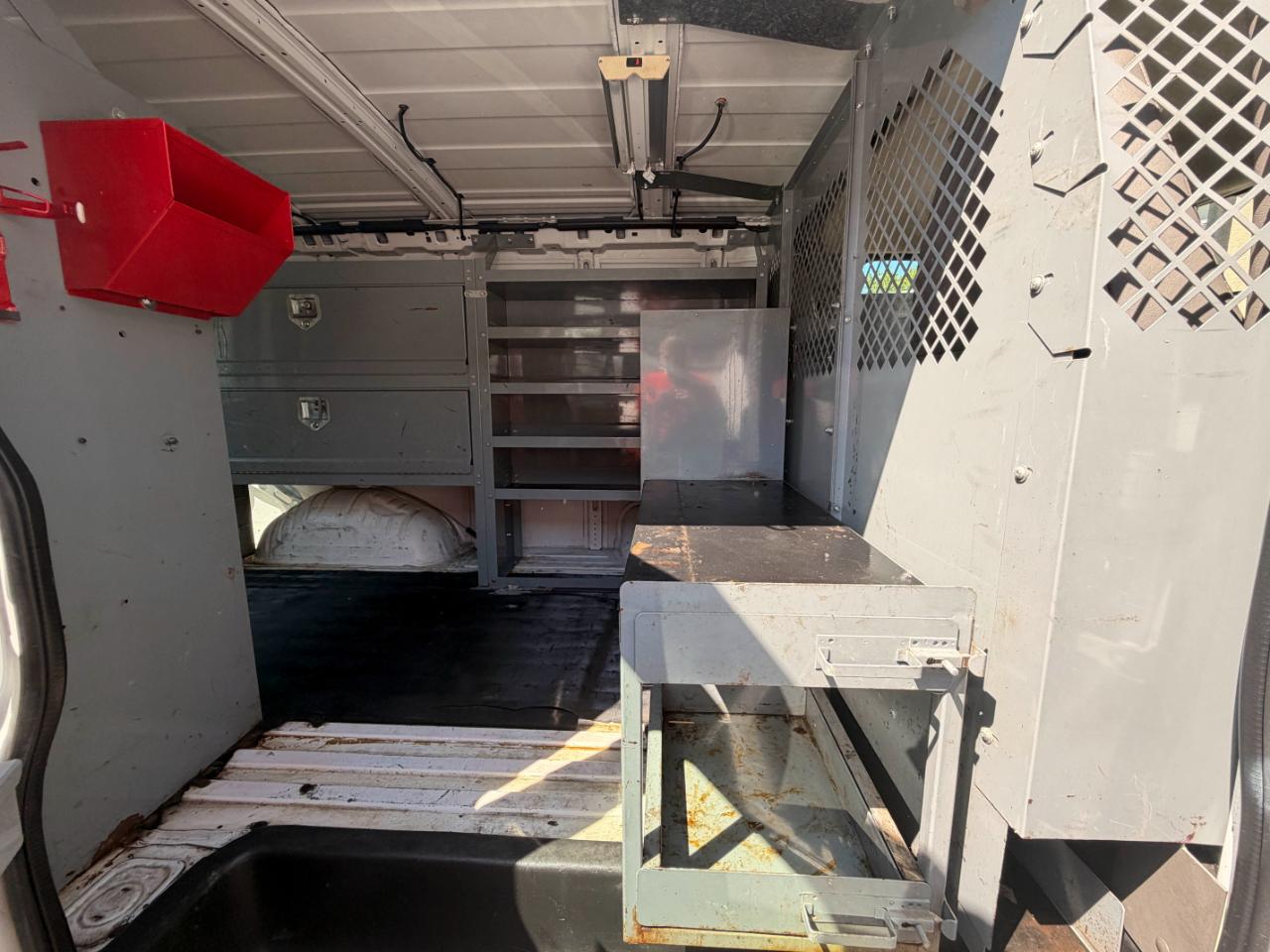 GMC Savana G3500 Cargo 2012