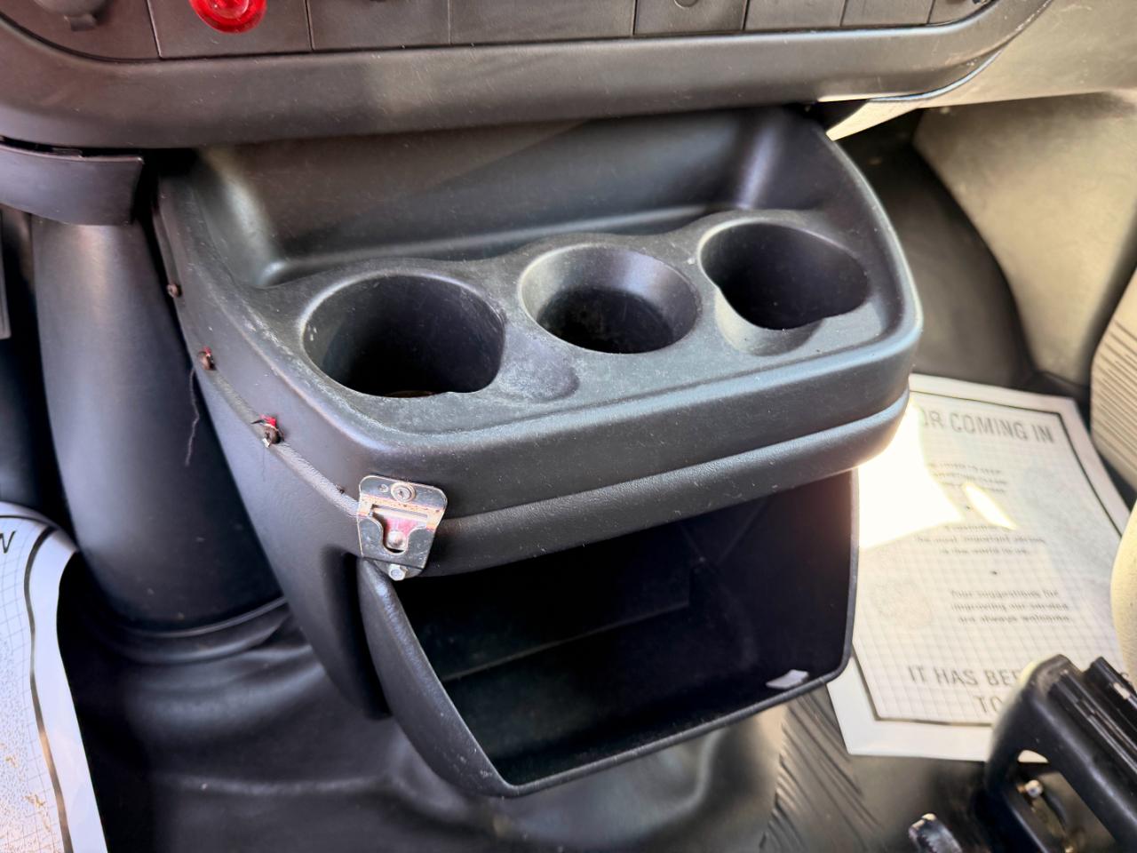 GMC Savana G3500 Cargo 2012