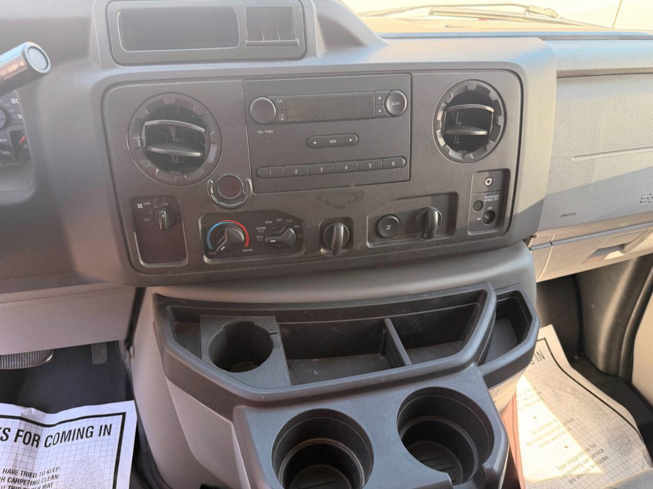 Ford Econoline E-250 2014