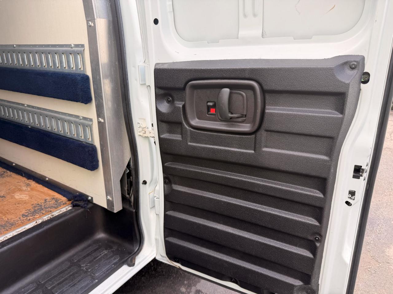 Chevrolet Express 1500 Cargo 2012