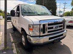 2014 Ford Econoline 