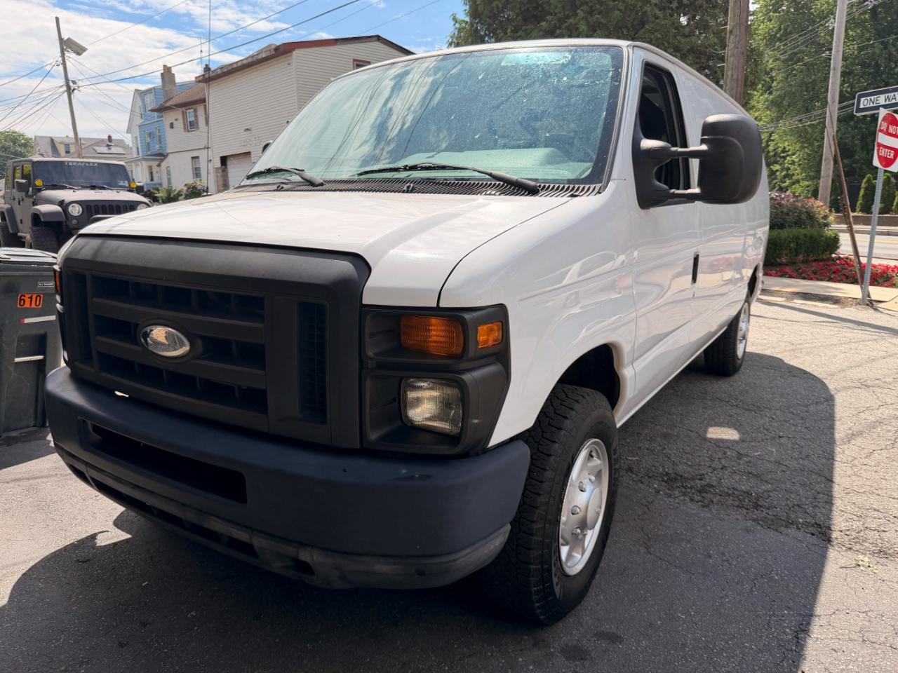 Ford Econoline E-150 2014