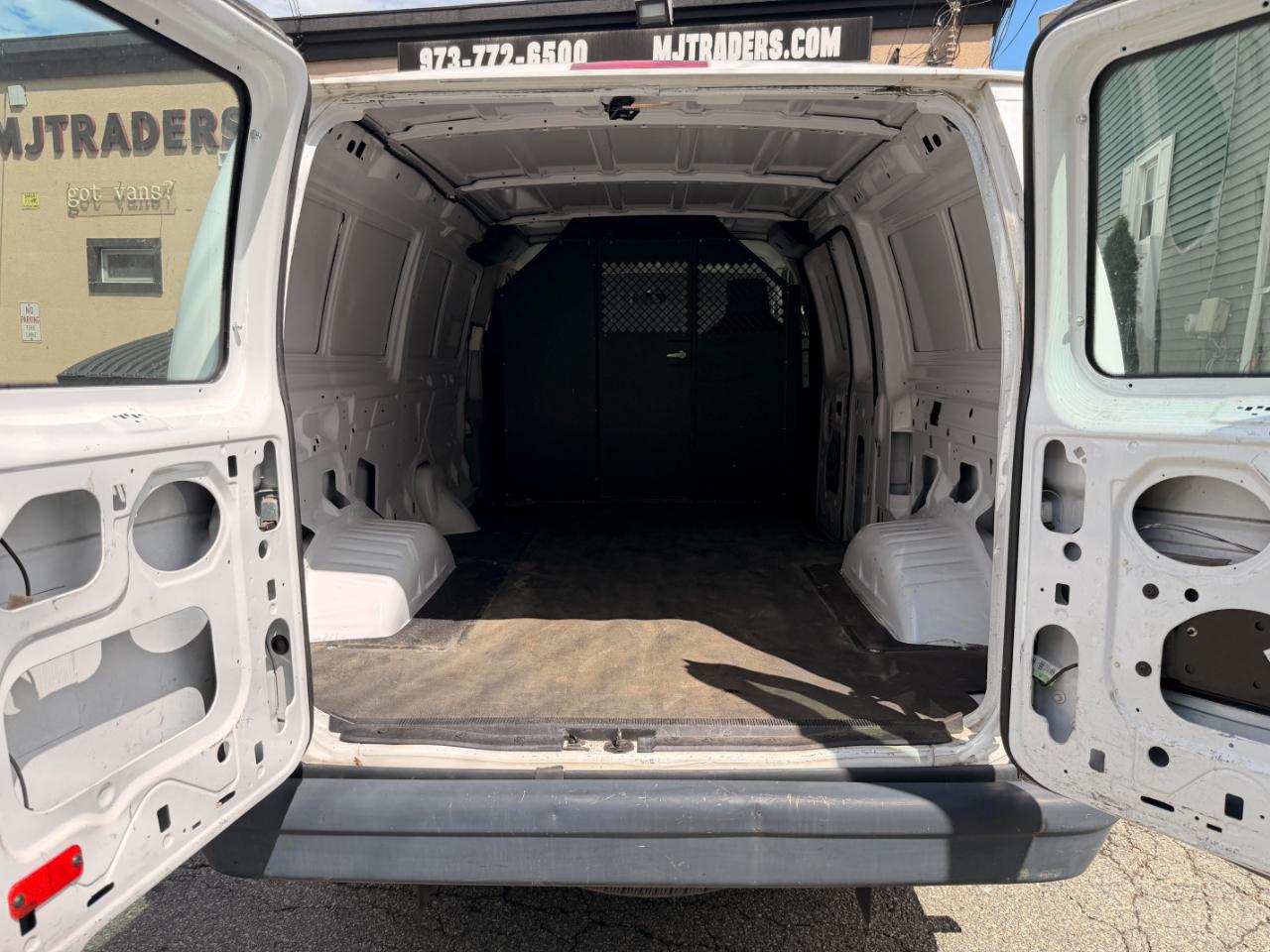 Ford Econoline E-150 2014