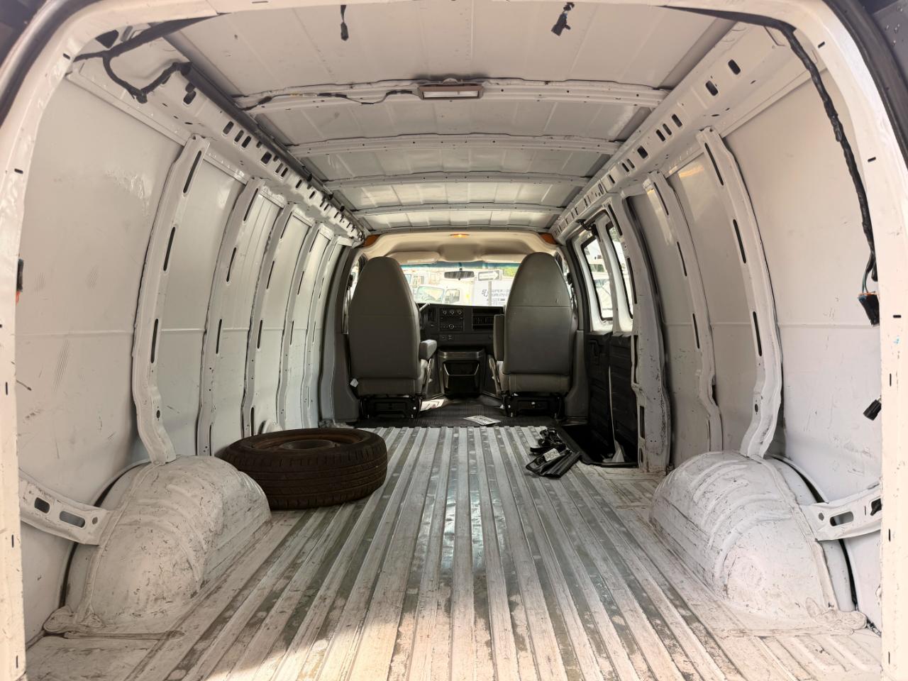 Chevrolet Express 2500 Cargo Extended 2013
