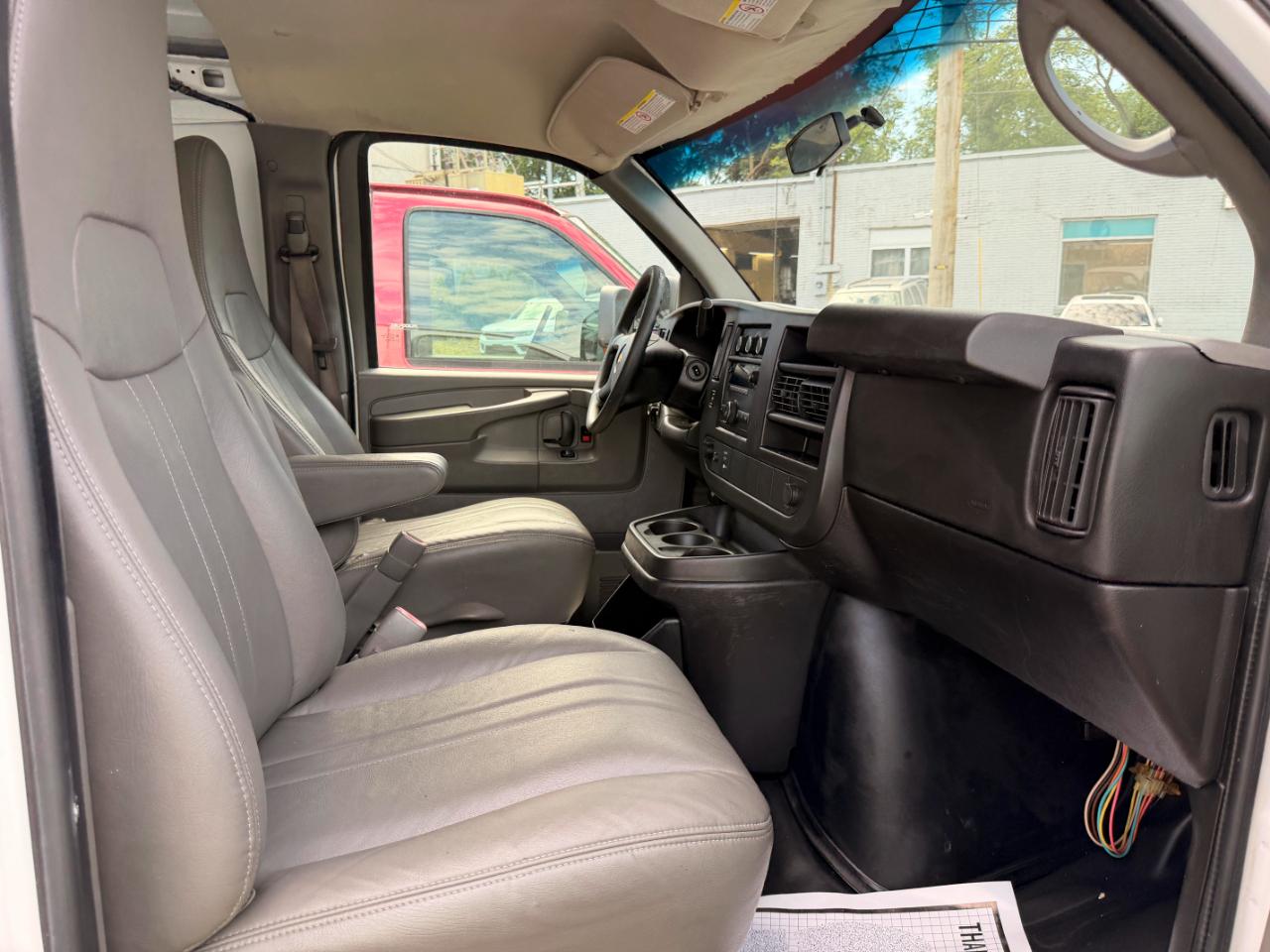 Chevrolet Express 2500 Cargo Extended 2013