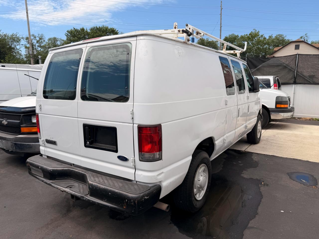 Ford Econoline E-250 2007