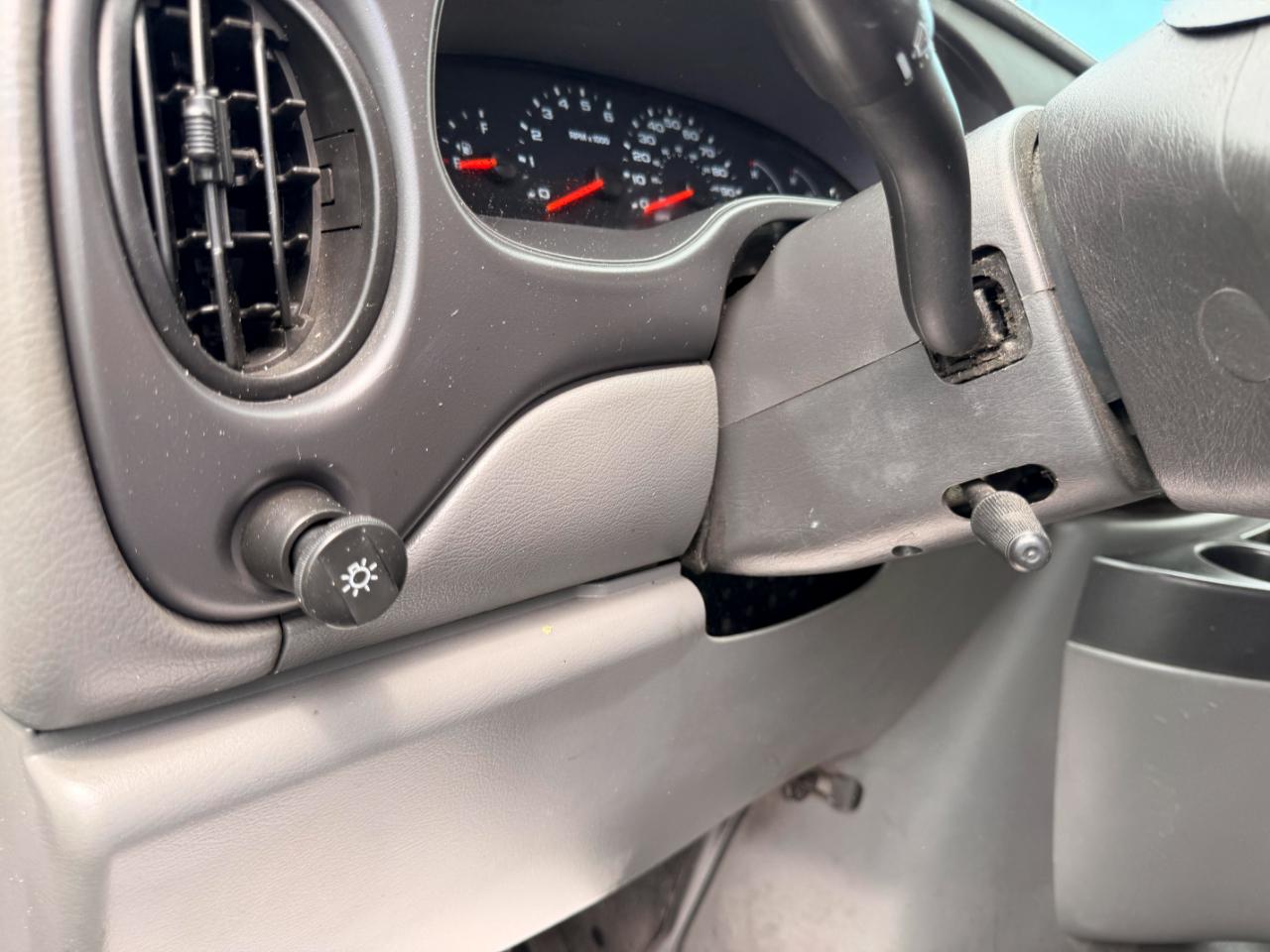 Ford Econoline E-250 2007