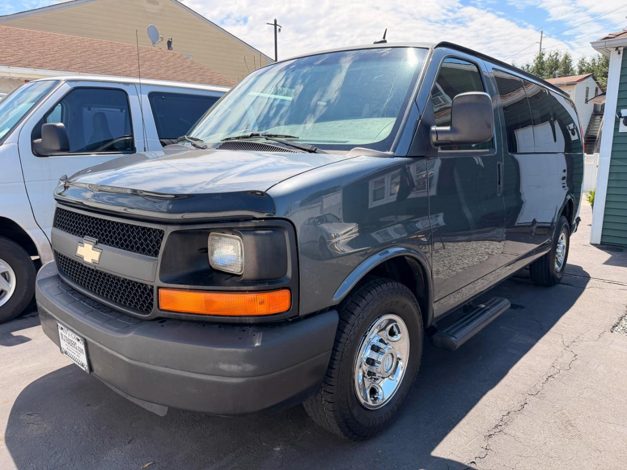 Chevrolet Express LS 2500 2015