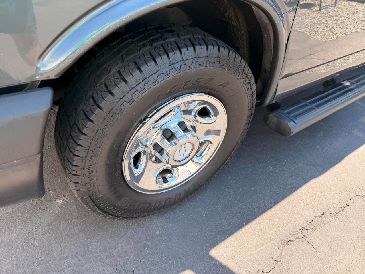 Chevrolet Express LS 2500 2015