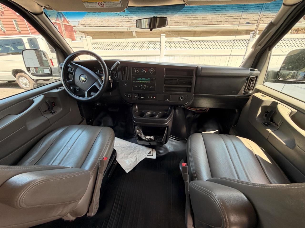 Chevrolet Express LS 2500 2015