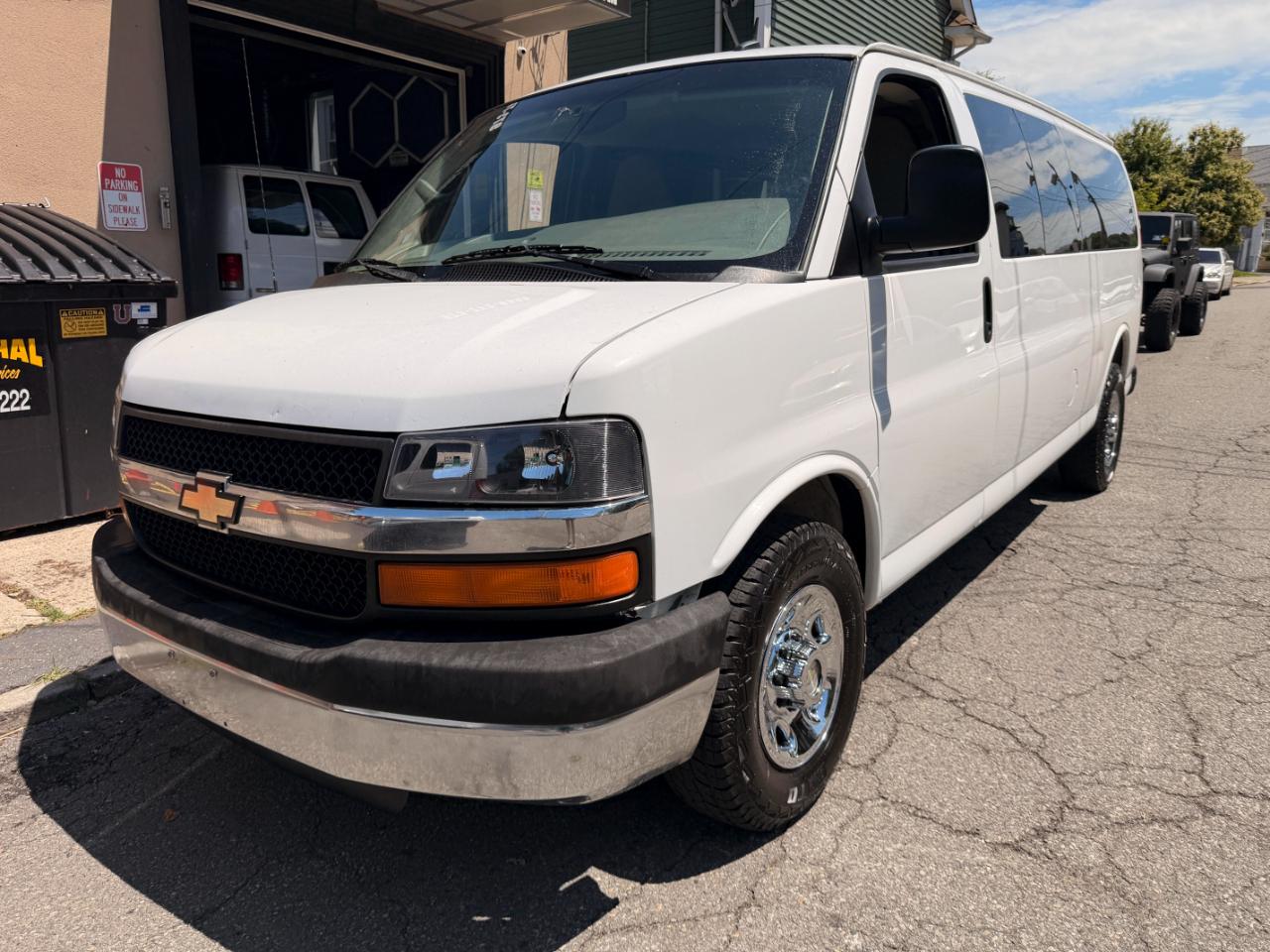 Chevrolet Express LT 3500 Extended 2013