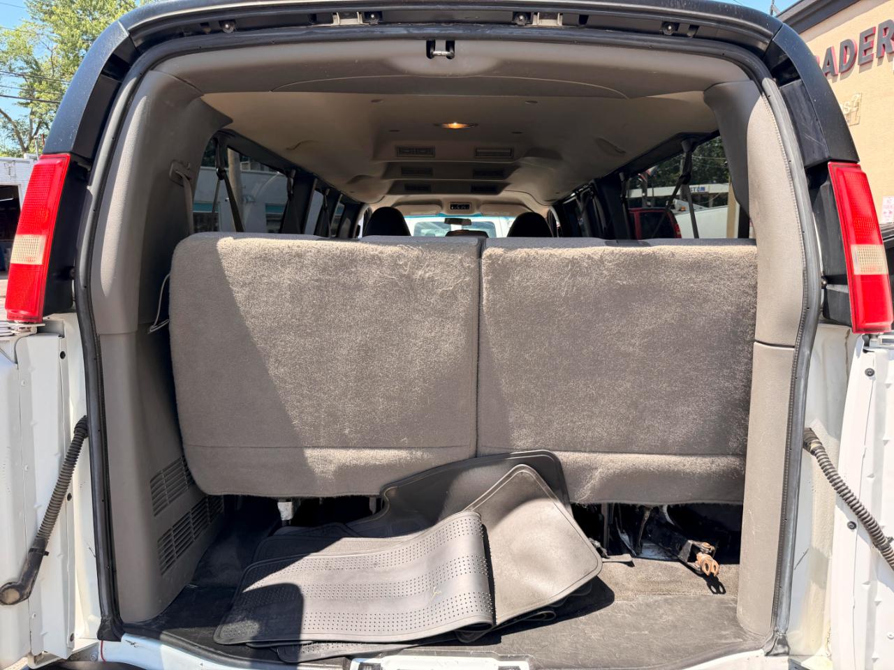 Chevrolet Express LT 3500 Extended 2013