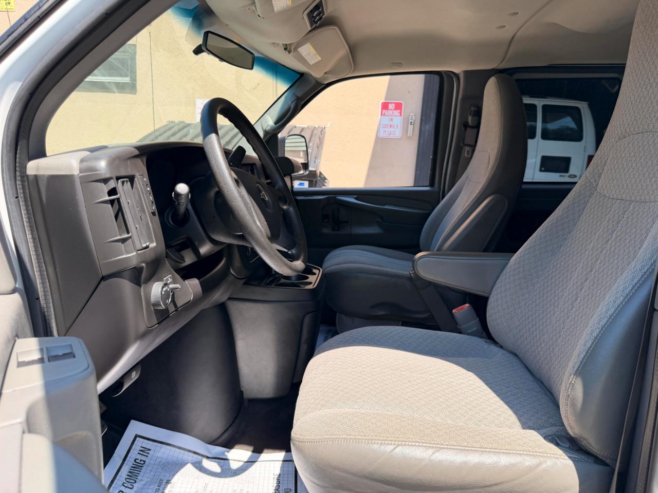 Chevrolet Express LT 3500 Extended 2013