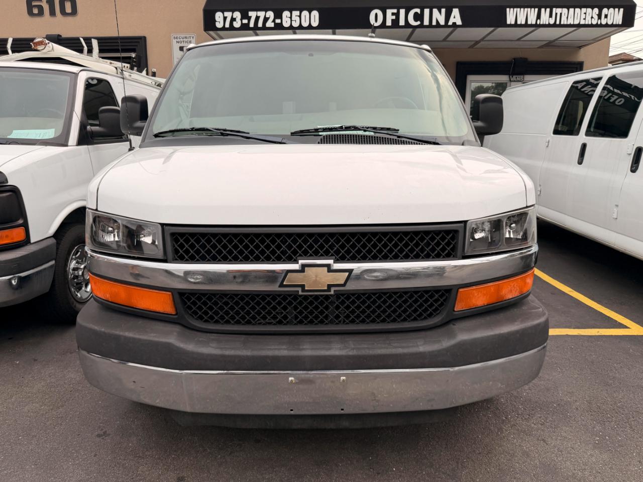 Chevrolet Express LT 3500 Extended 2013