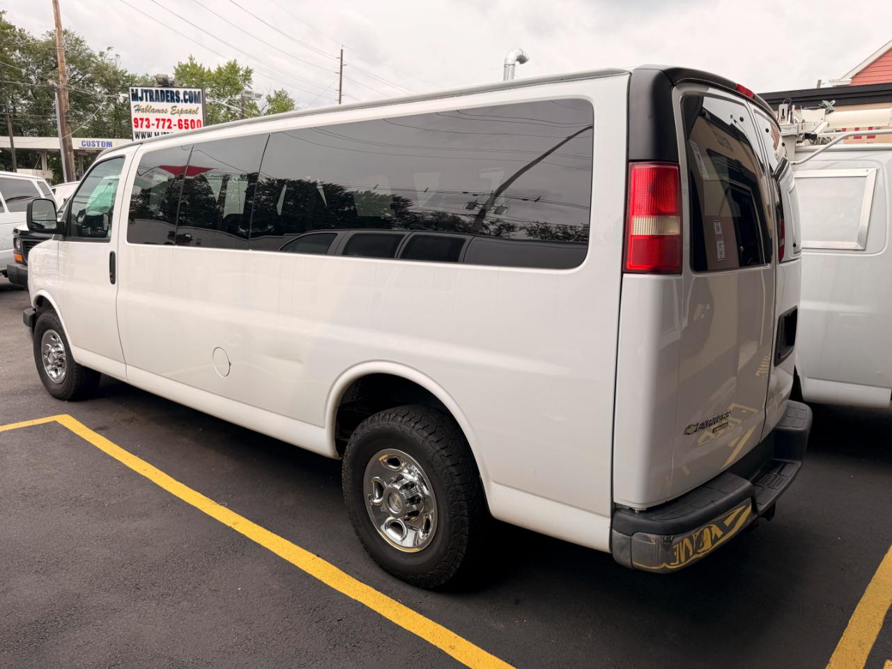 Chevrolet Express LT 3500 Extended 2013