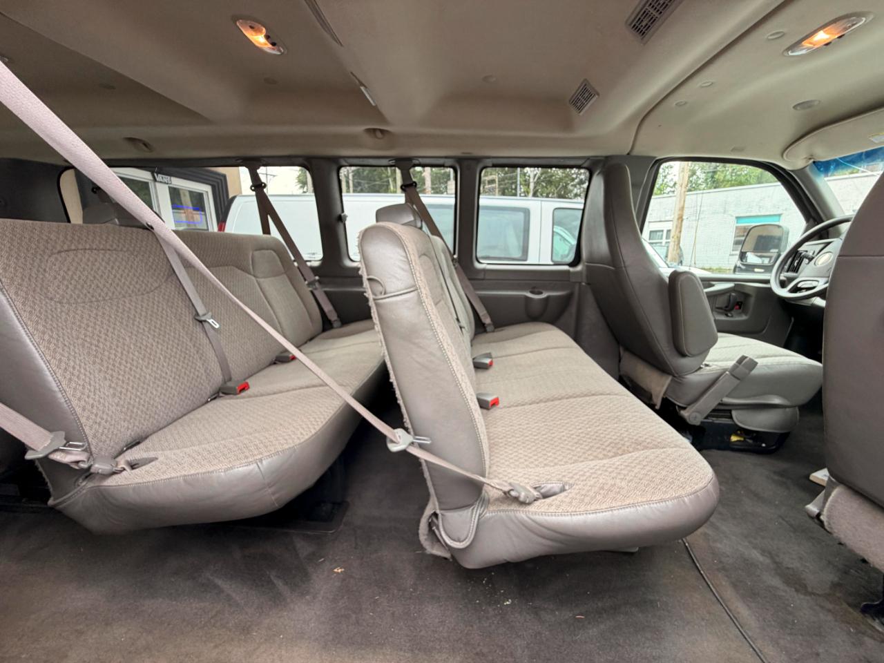 Chevrolet Express LT 3500 Extended 2013