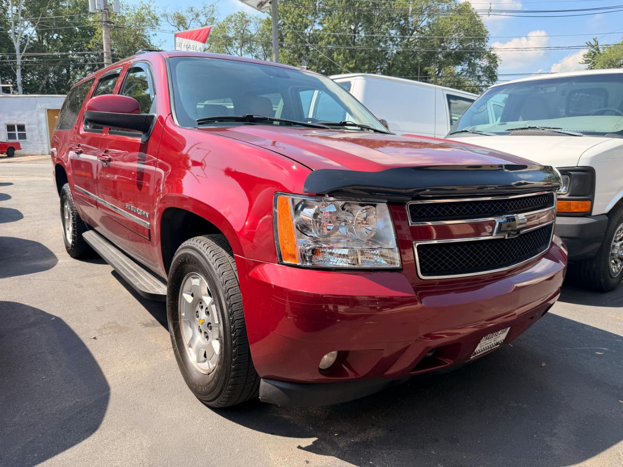 Chevrolet Suburban LT 1500 4WD 2010