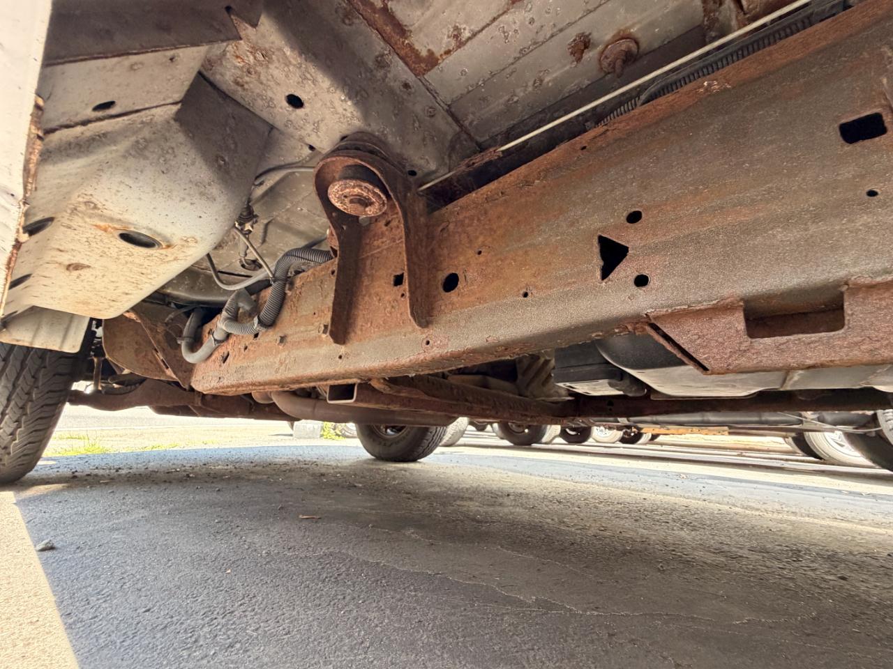 GMC Savana G3500 Cargo 2010