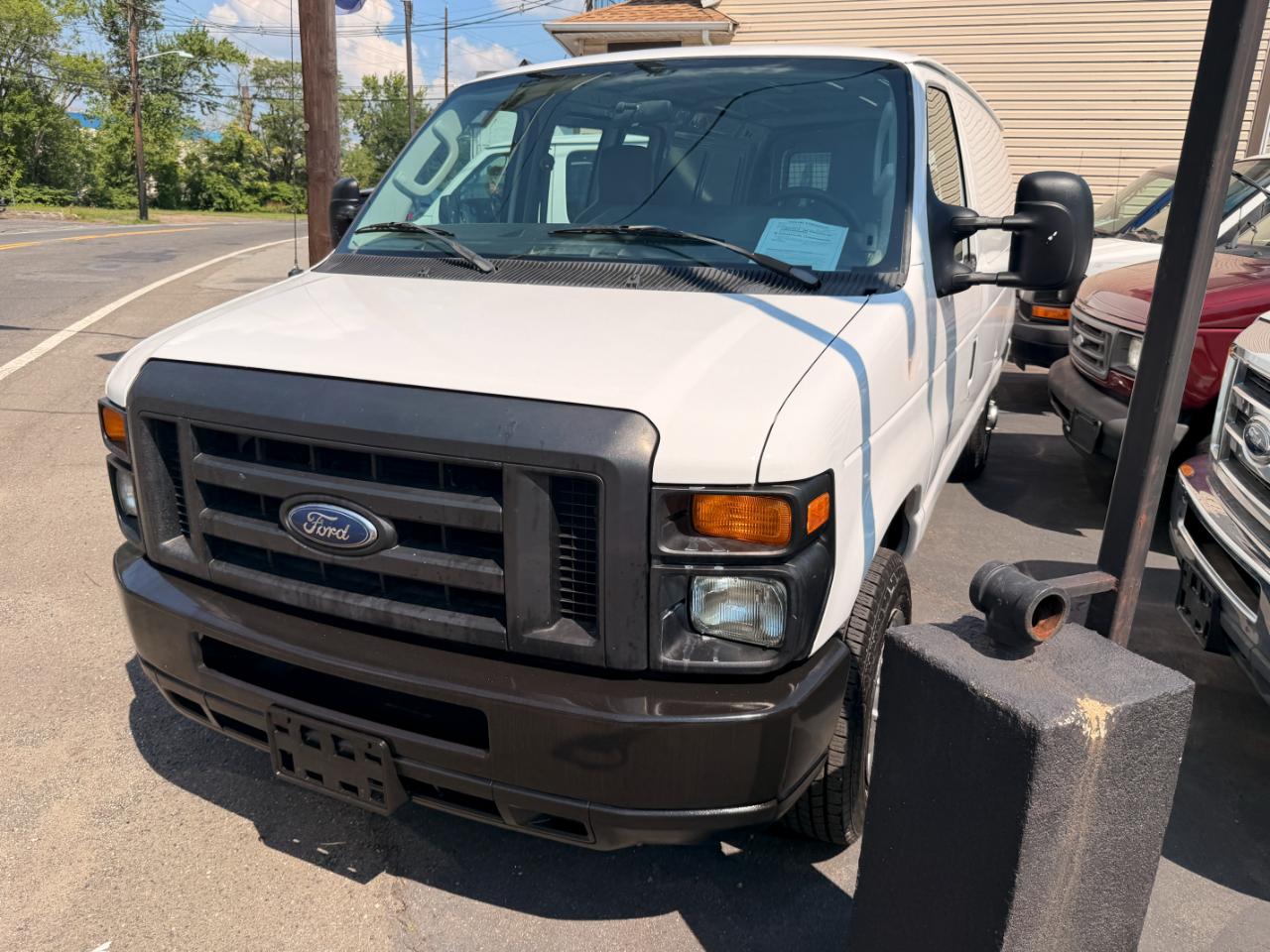 Ford Econoline E-150 2010