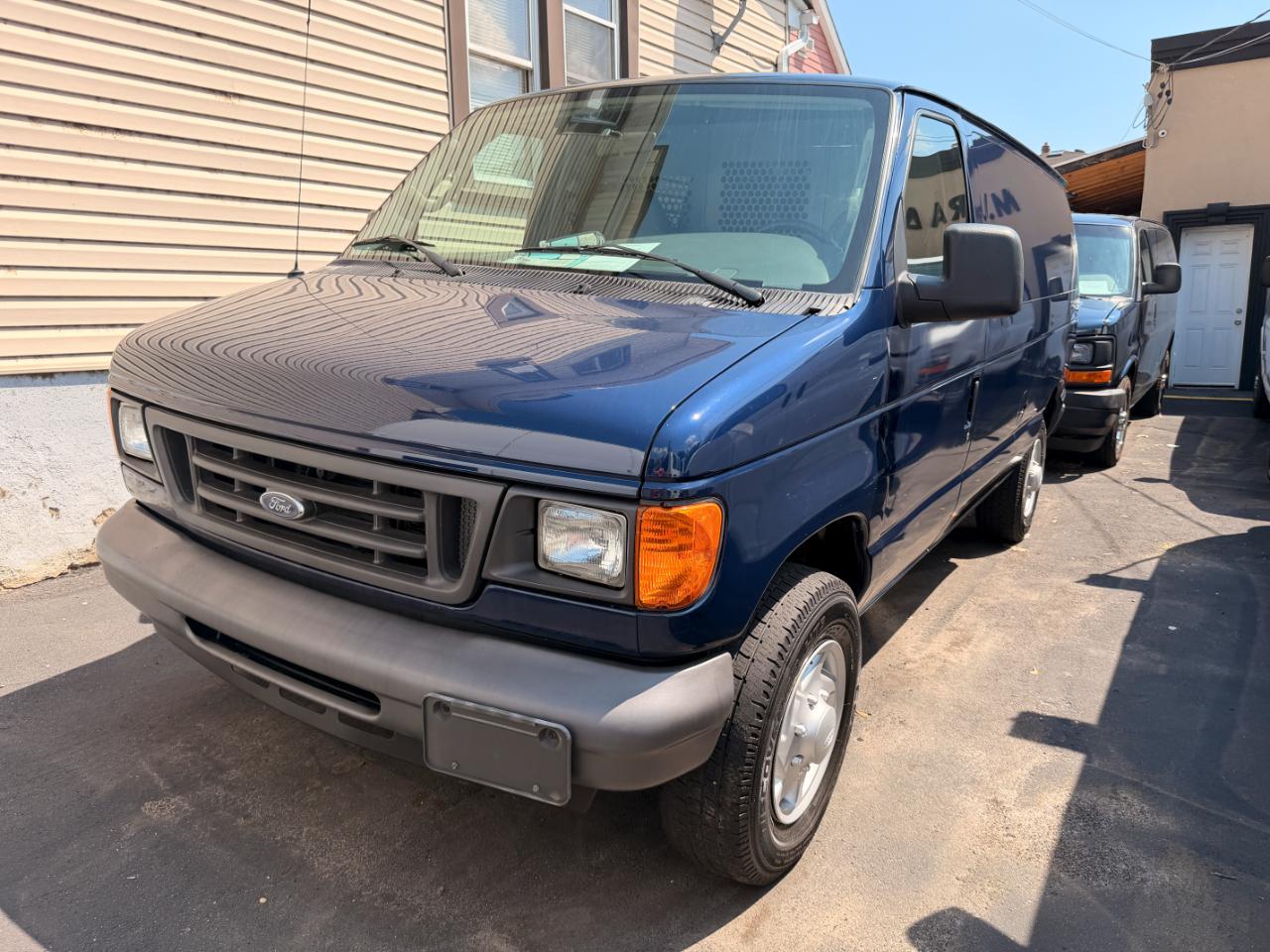 Ford Econoline E-250 2007