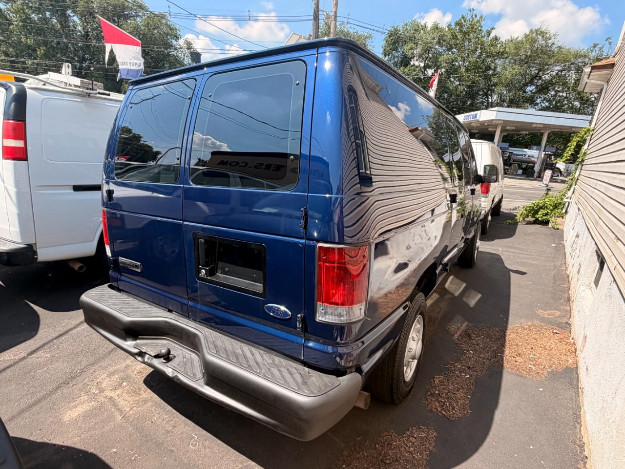 Ford Econoline E-250 2007