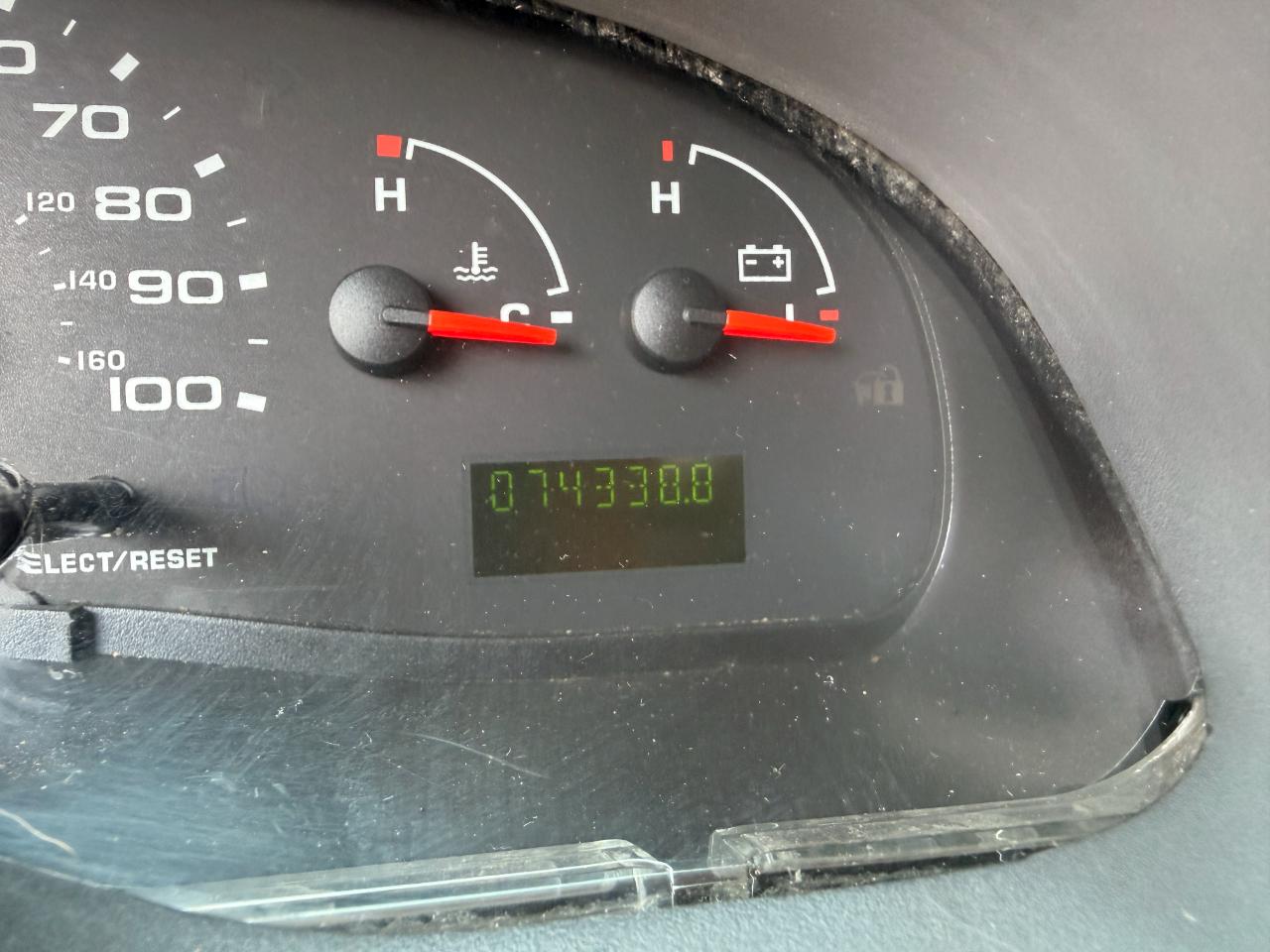 Ford Econoline E-250 2007