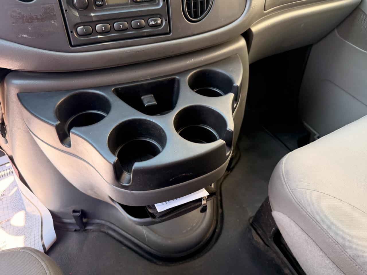 Ford Econoline E-250 2007