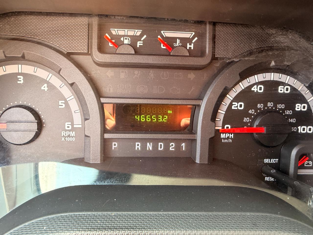 Ford Econoline E-250 2012