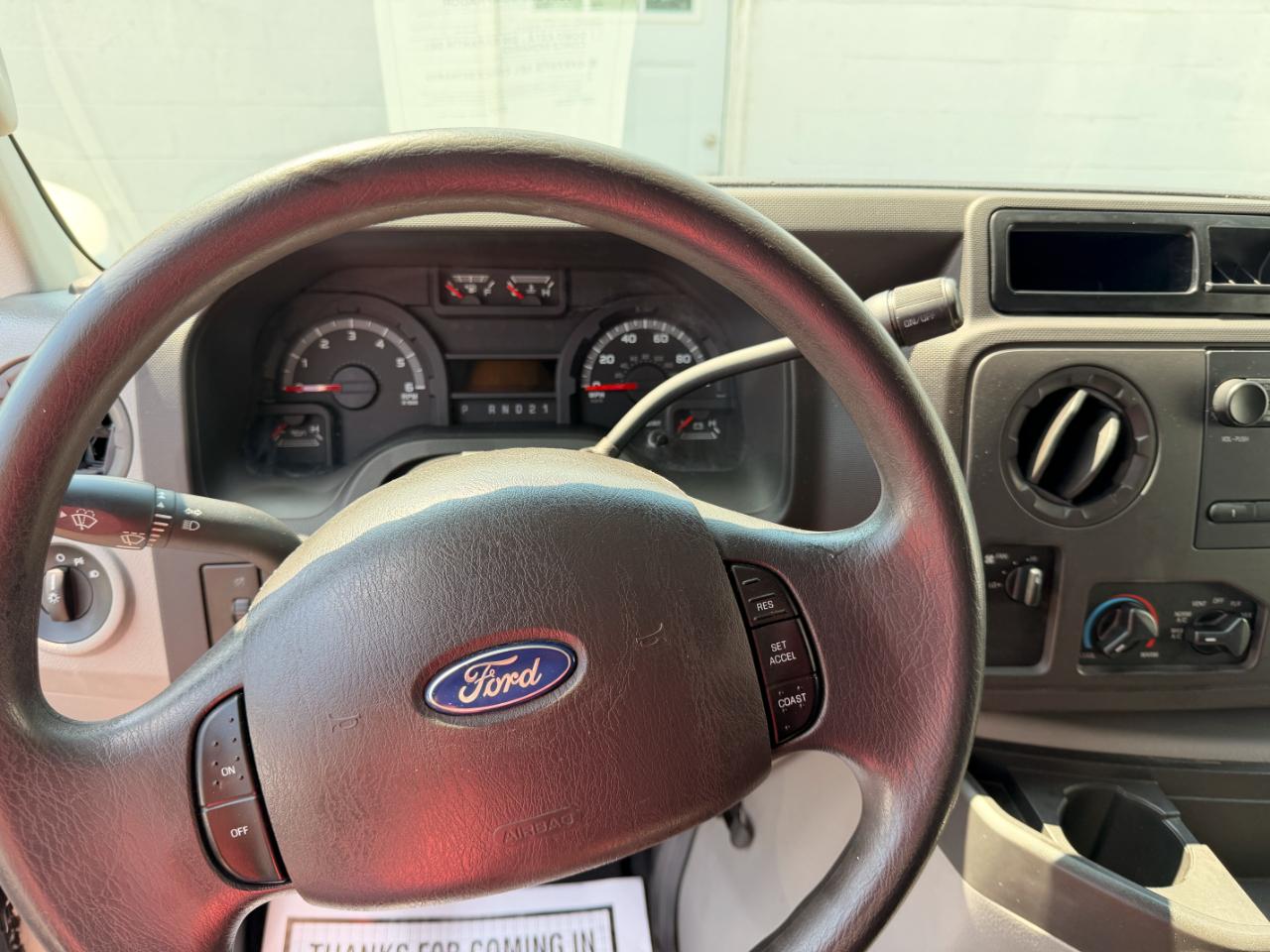 Ford Econoline E-250 2012