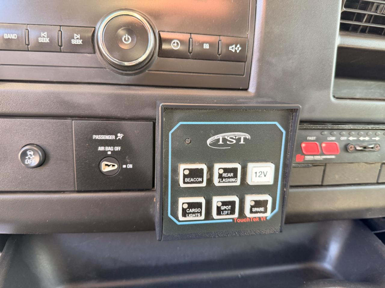 GMC Savana G3500 Cargo 2013