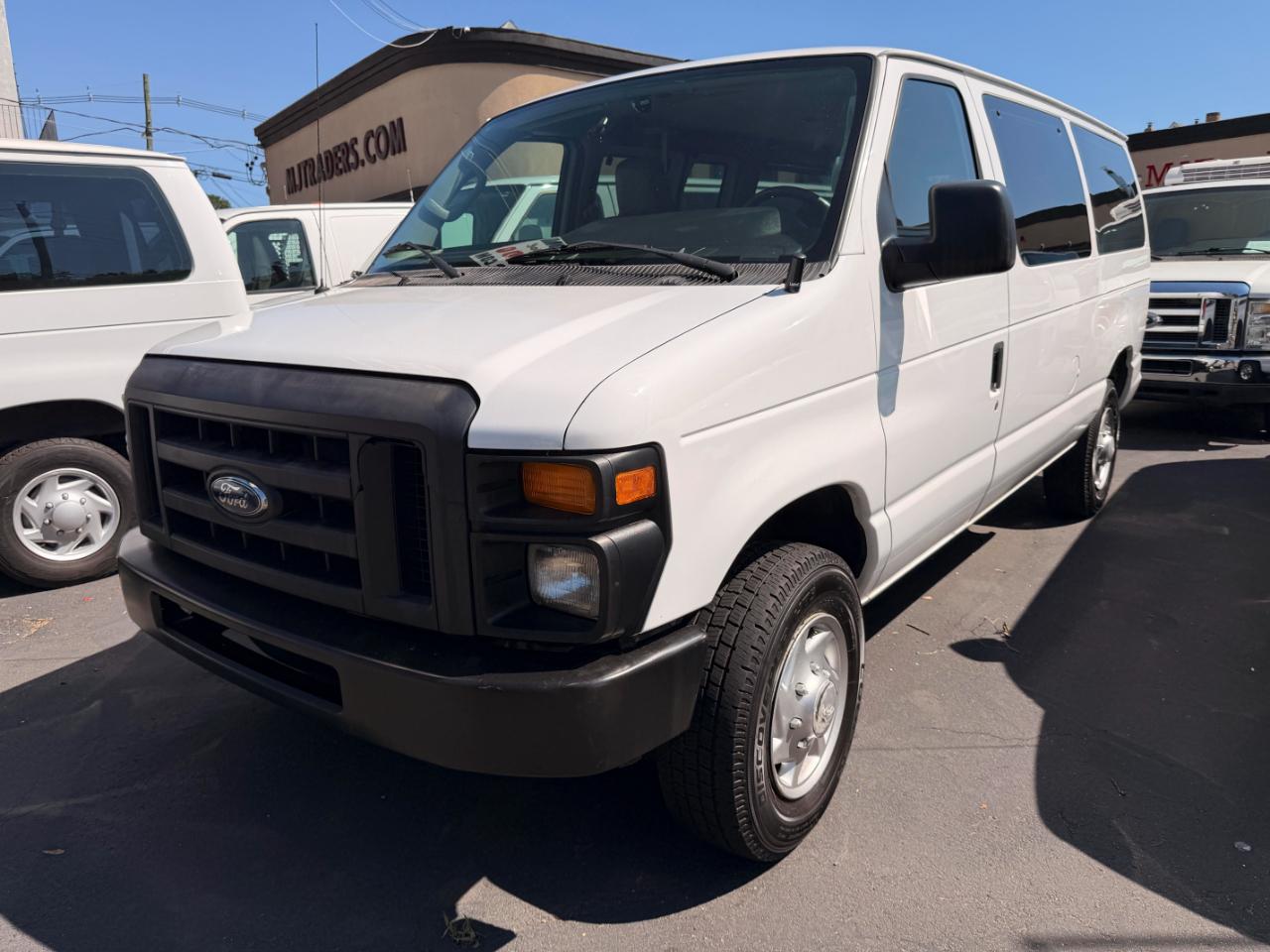 Ford Econoline E-250 2014