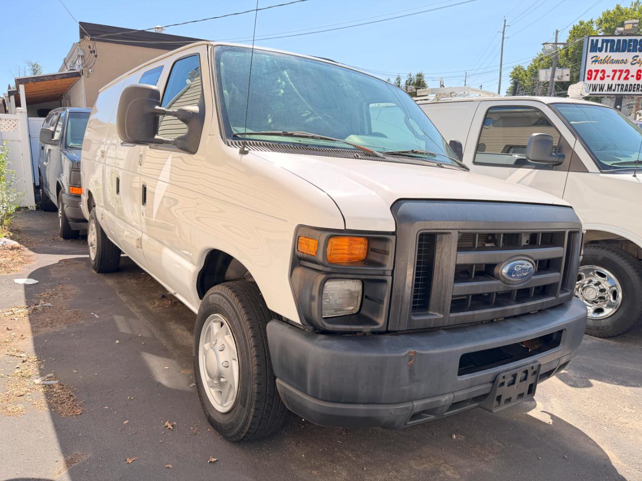 Ford Econoline E-150 2011