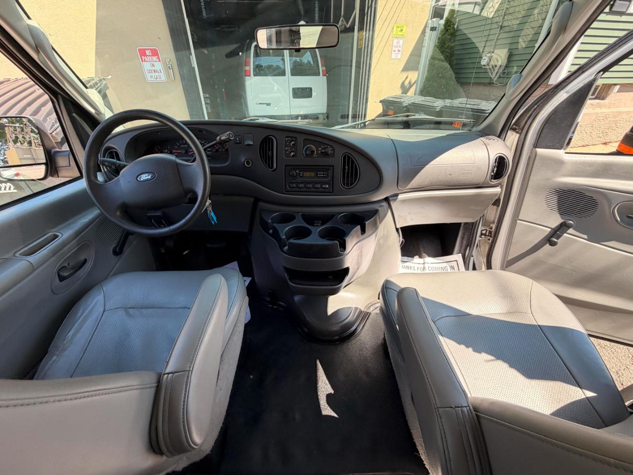 Ford Econoline E-350 Extended 2006