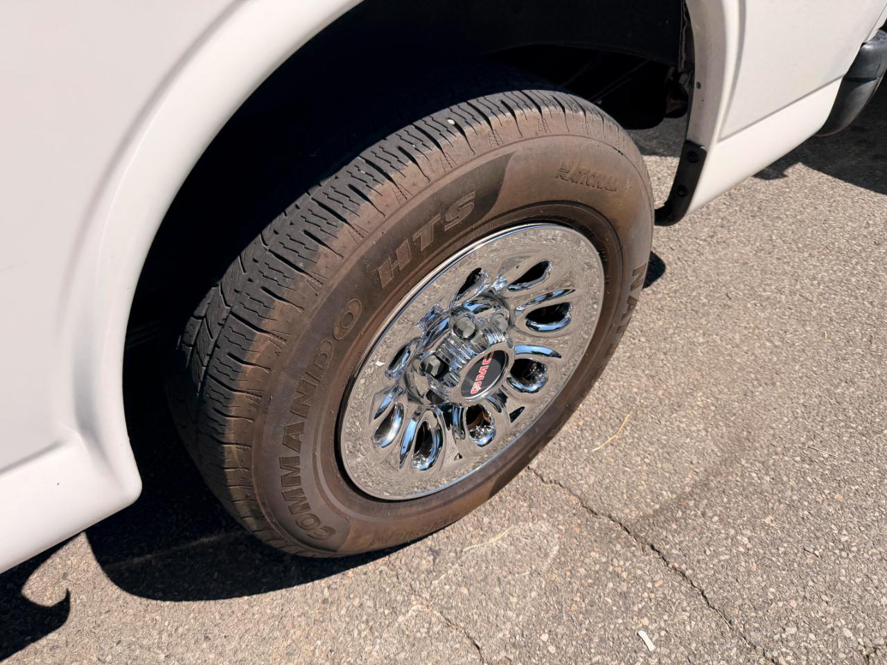 GMC Savana G1500 Cargo 2013