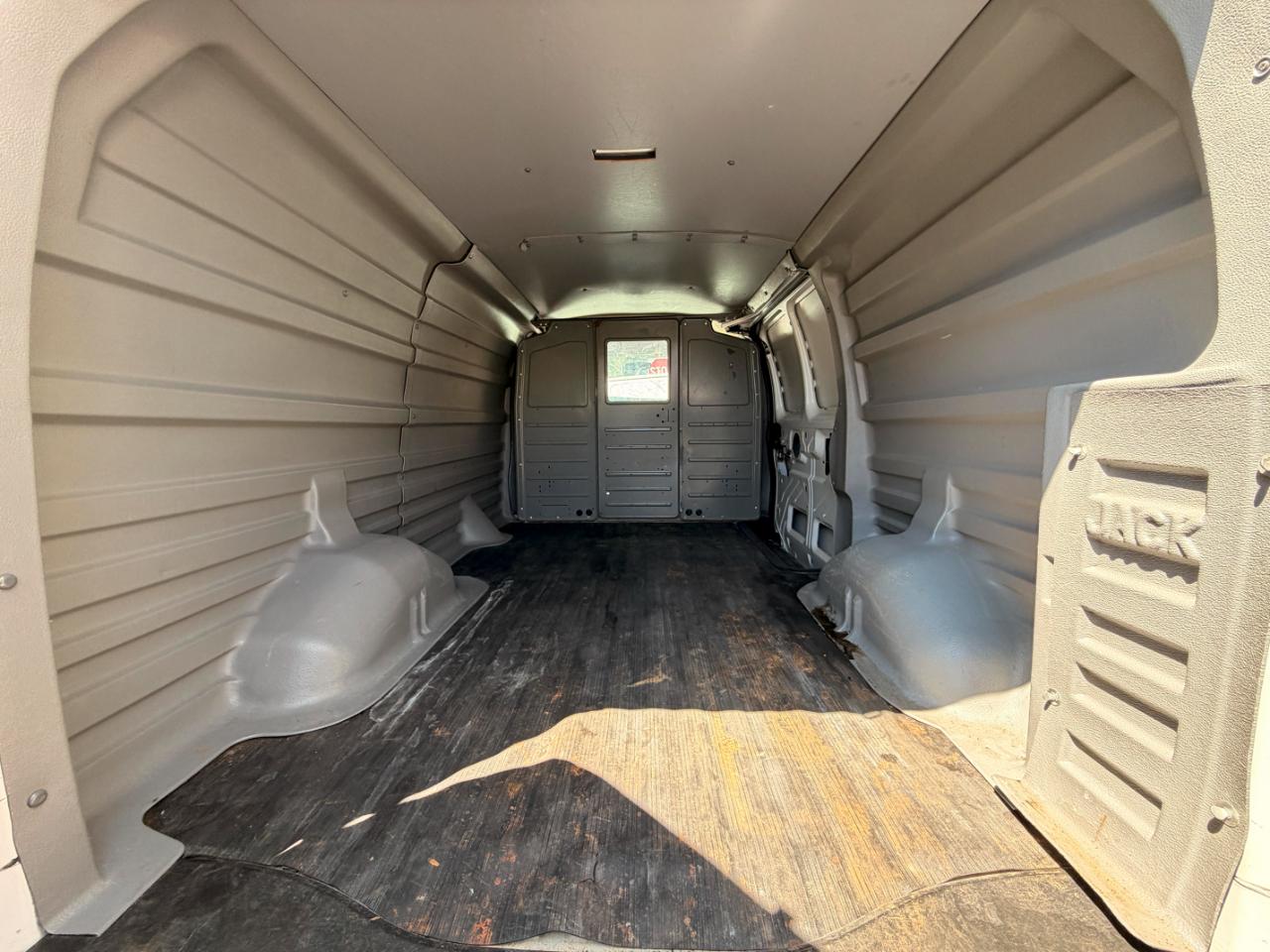 GMC Savana G1500 Cargo 2013