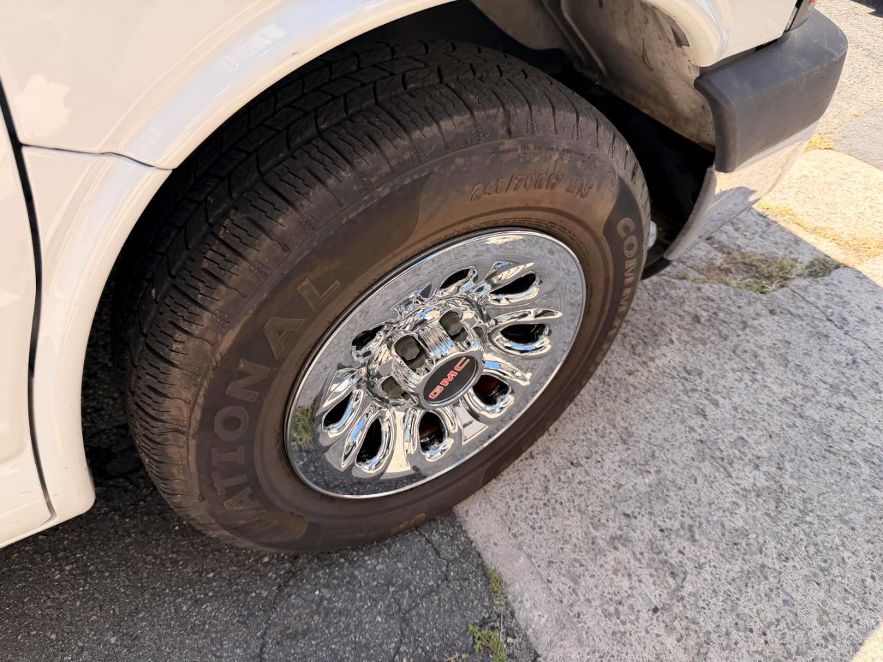 GMC Savana G1500 Cargo 2013
