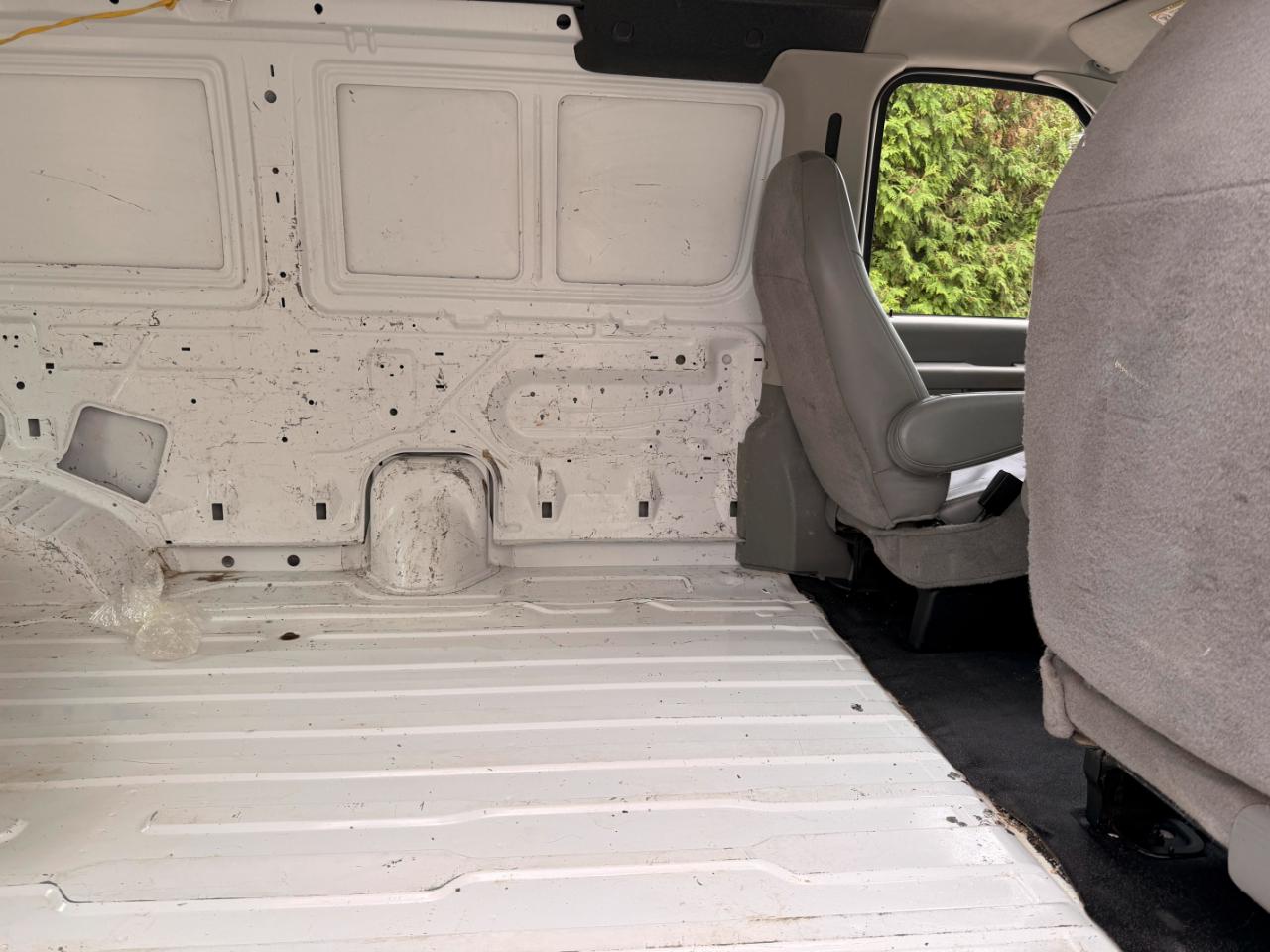 Ford Econoline E-150 2007