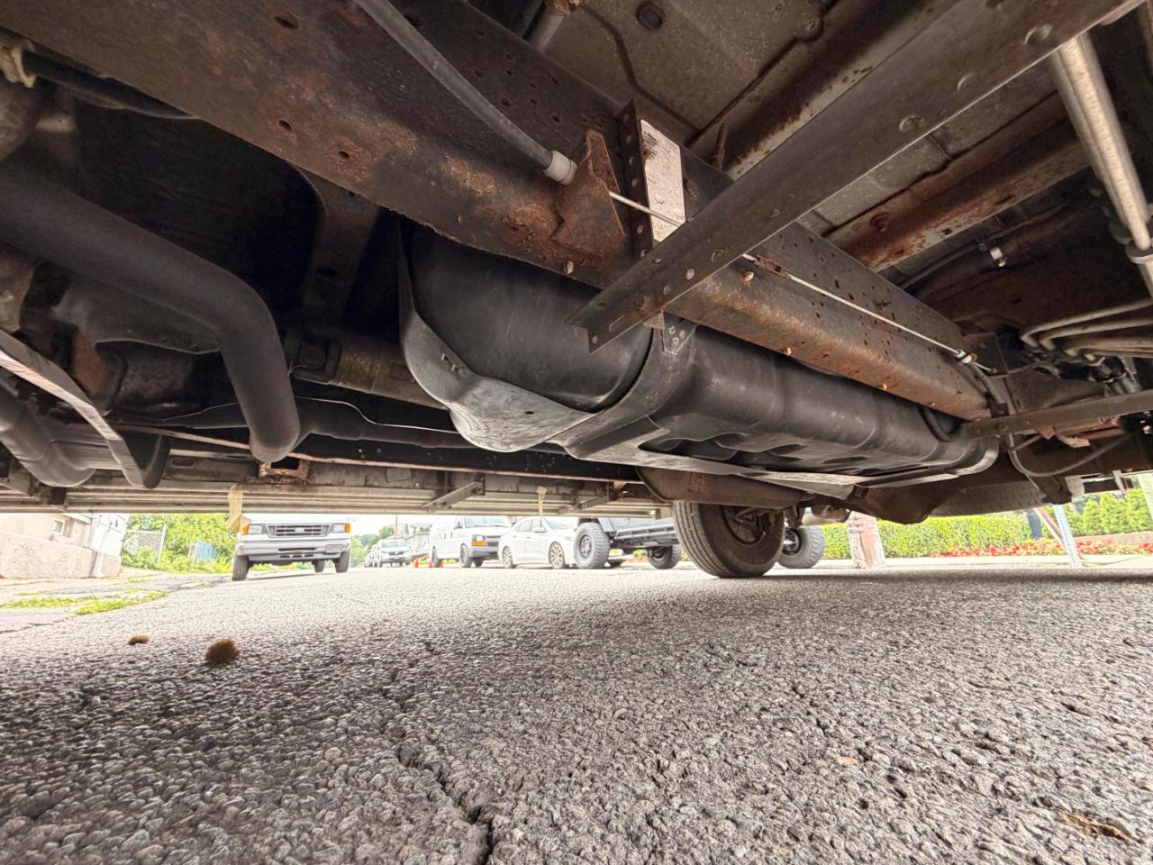 Ford Econoline E-350 XLT Super Duty Extended 2012