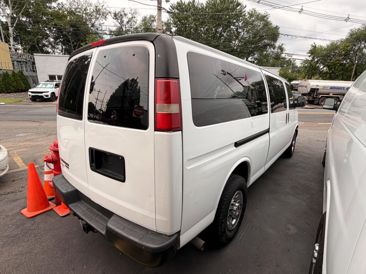 Chevrolet Express LS 3500 Extended 2007