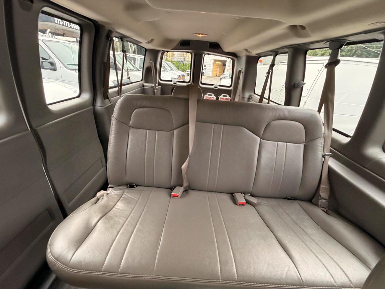 Chevrolet Express LS 2500 2015