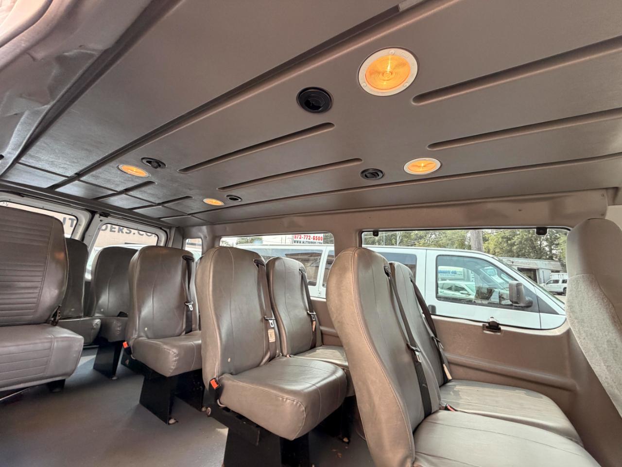 Ford Econoline E-150 Extended 2011