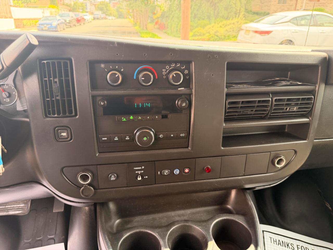 Chevrolet Express LS 2500 2012