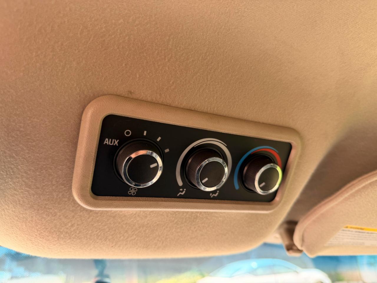 Chevrolet Express LS 2500 2012