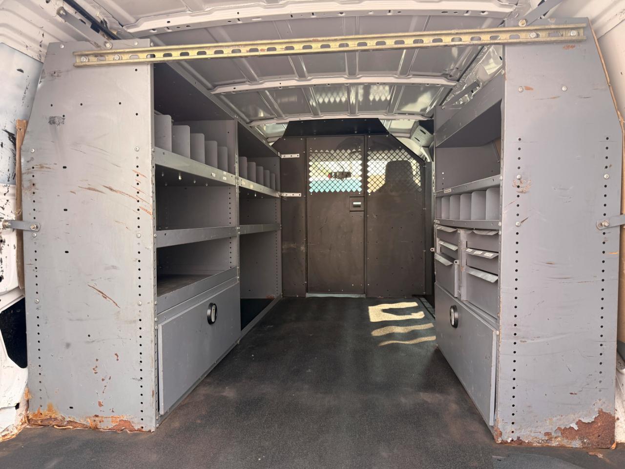 Ford Econoline E-150 2012