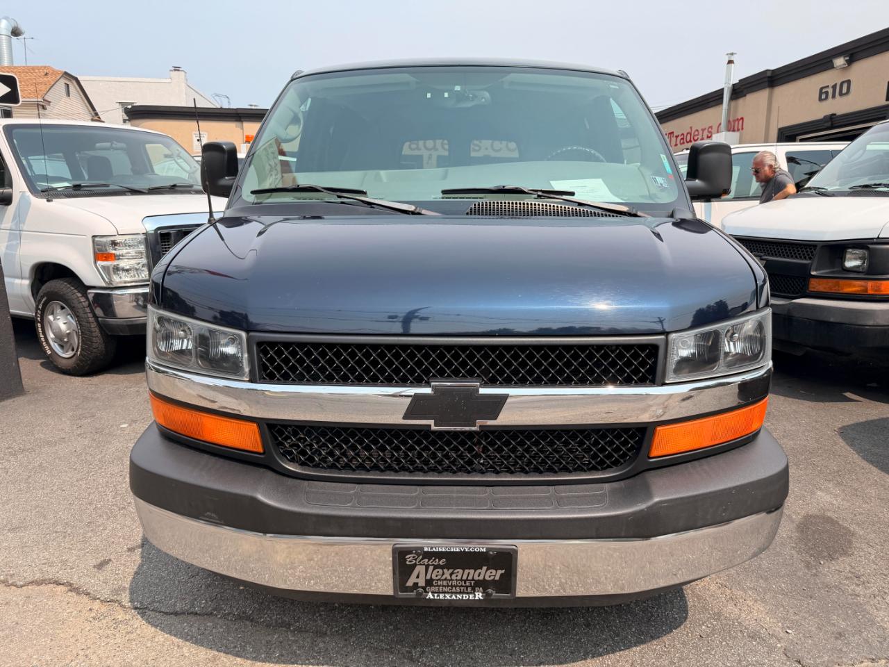 Chevrolet Express LS 1500 AWD 2007